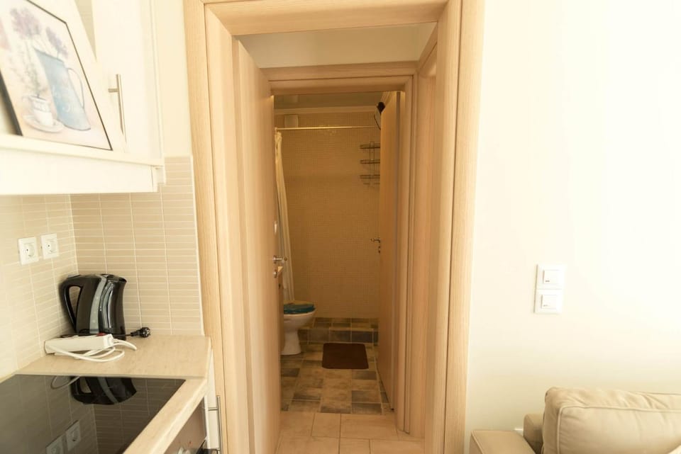Bathroom, Bedroom