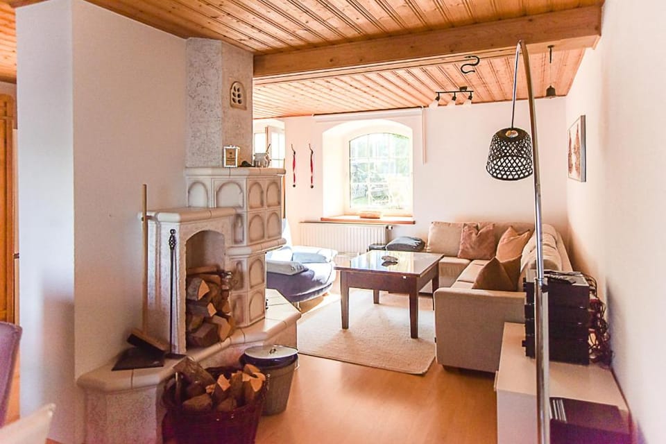 Living room, fireplace