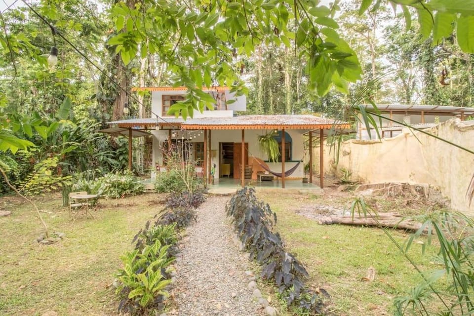 Casa Mazam House in Panama