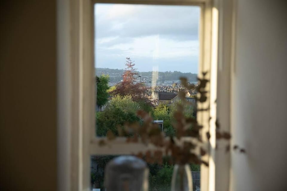 Georgian Gem Free Parking &Views Apartment in Bath