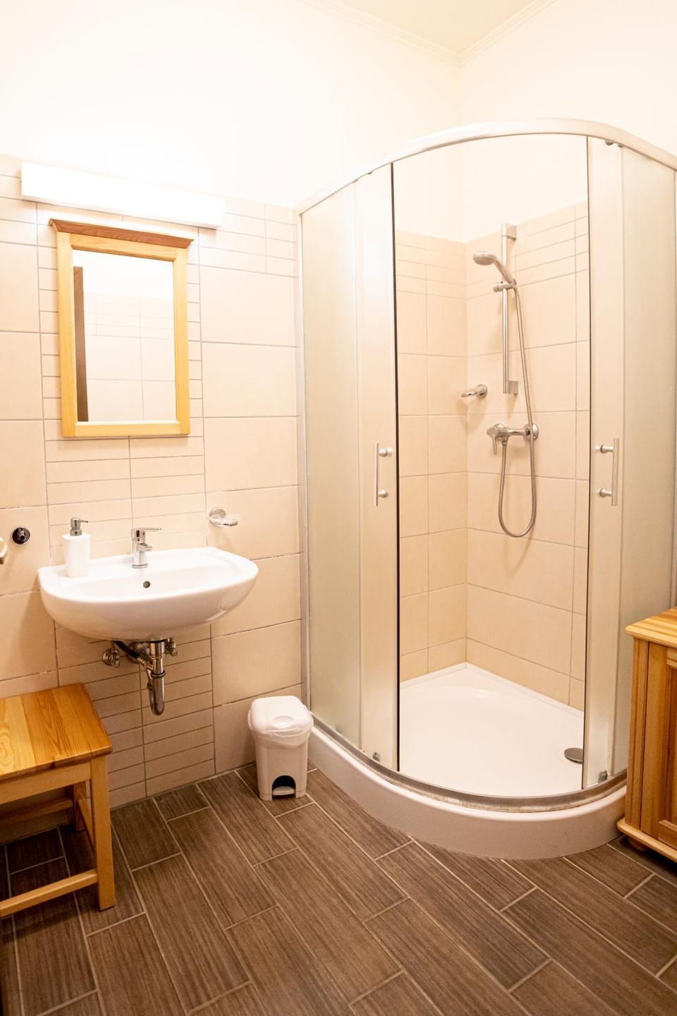 Sasréti Vadászkastély Almamellék Bed and Breakfast in Hungary