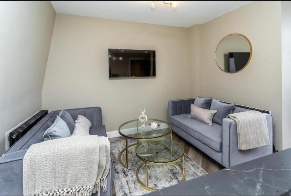 The Treehouse York Apartment in York
