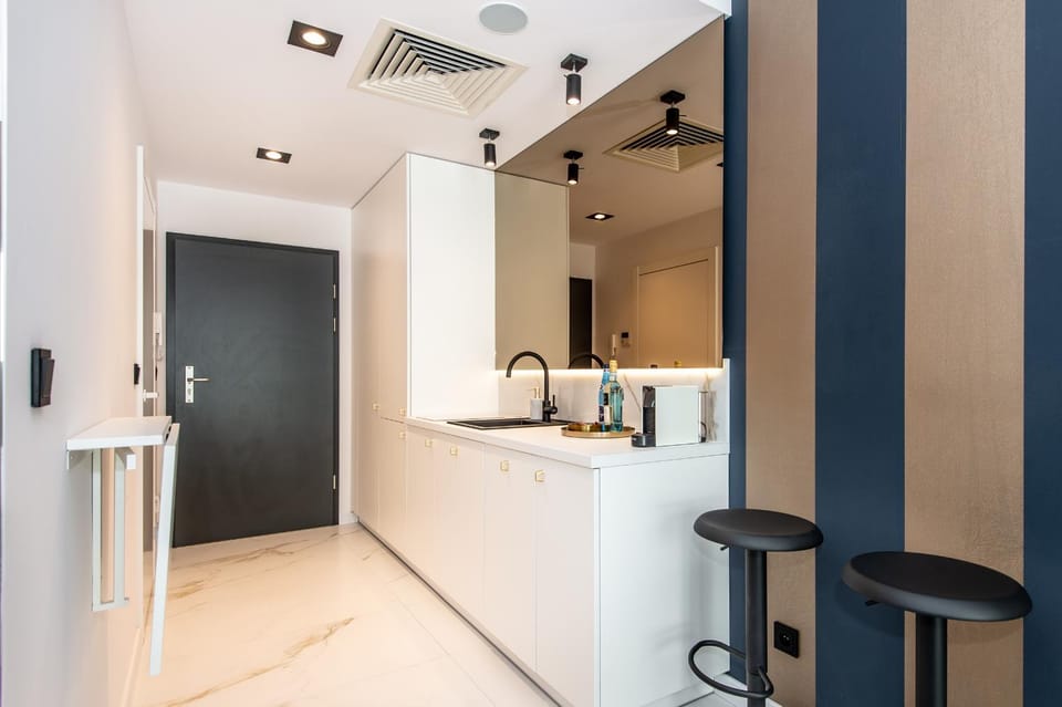 Super-Apartamenty VIP Jacuzzi III Apartment in Poznan