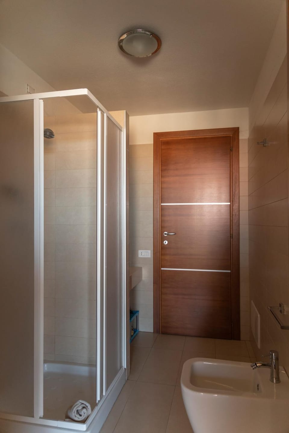 Bathroom, Bathroom