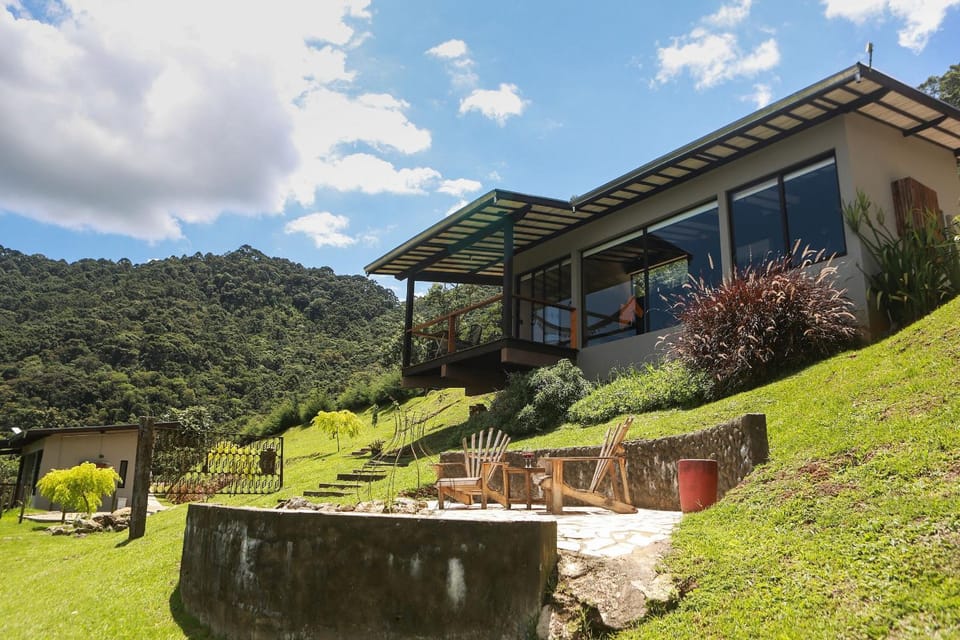 Facade/entrance, Natural landscape, View (from property/room), Mountain view