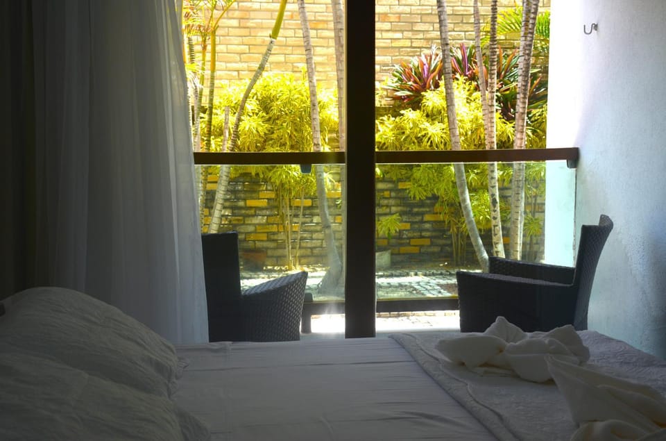 Bed, Balcony/Terrace, towels