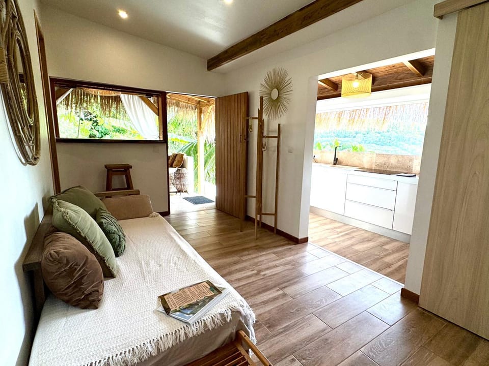 Cocotier, élégant T3 avec jardin tropical Apartment in Sainte-Anne