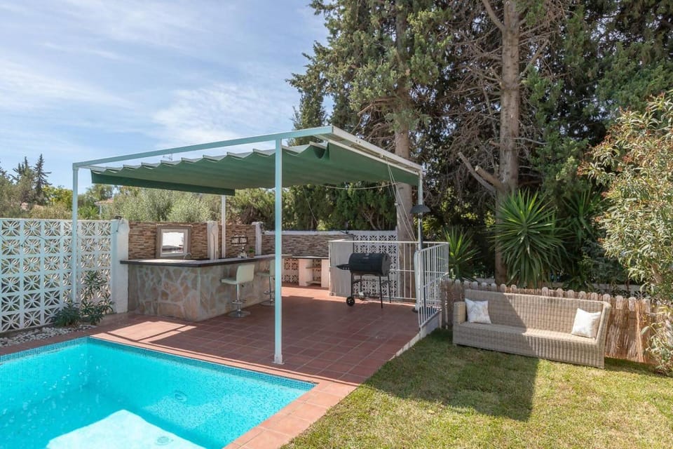 Villa Los Tres Almendros Villa in Marbella