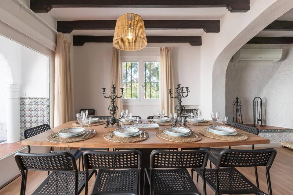 Villa Los Tres Almendros Villa in Marbella