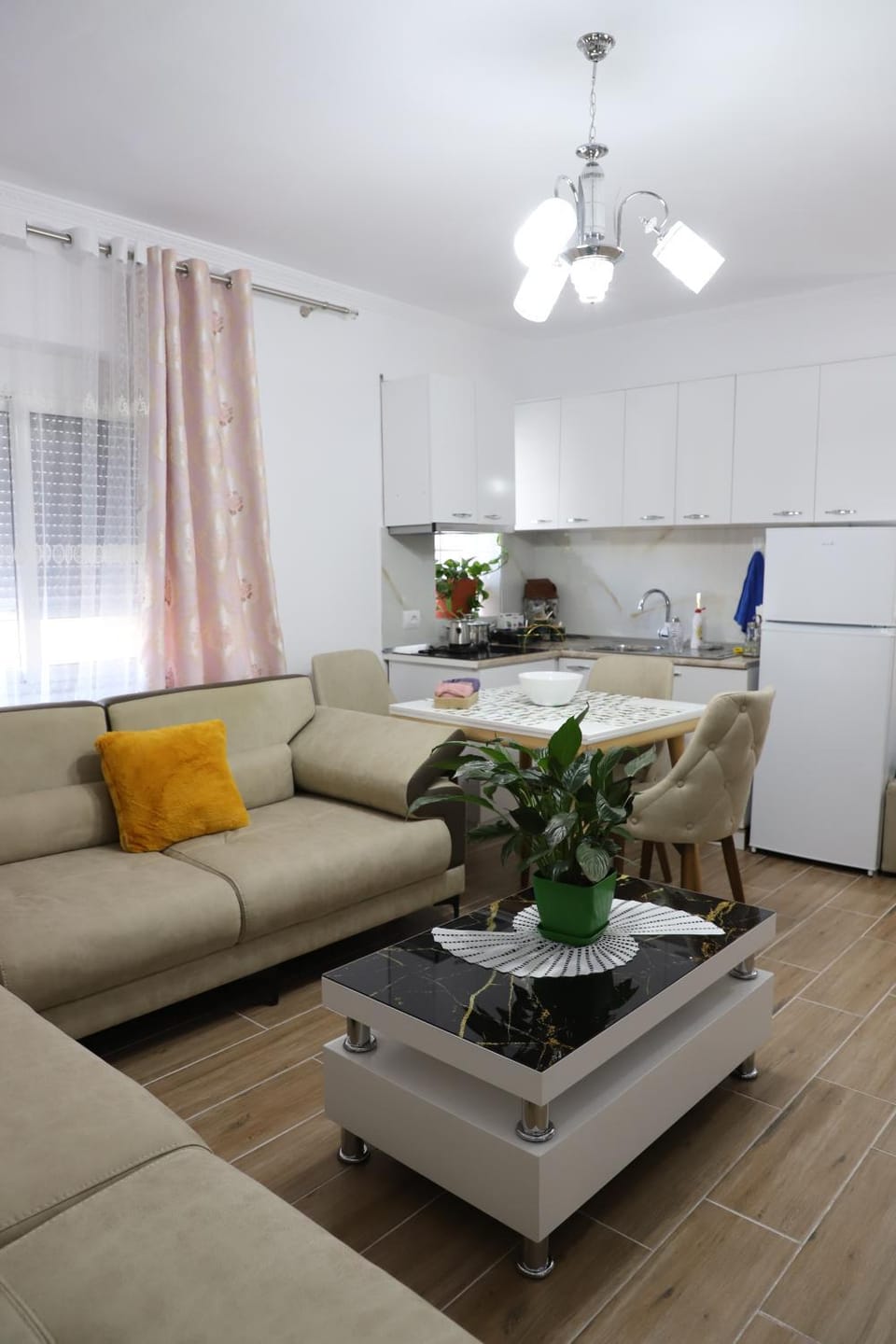 Kitchen or kitchenette, Living room, kitchen