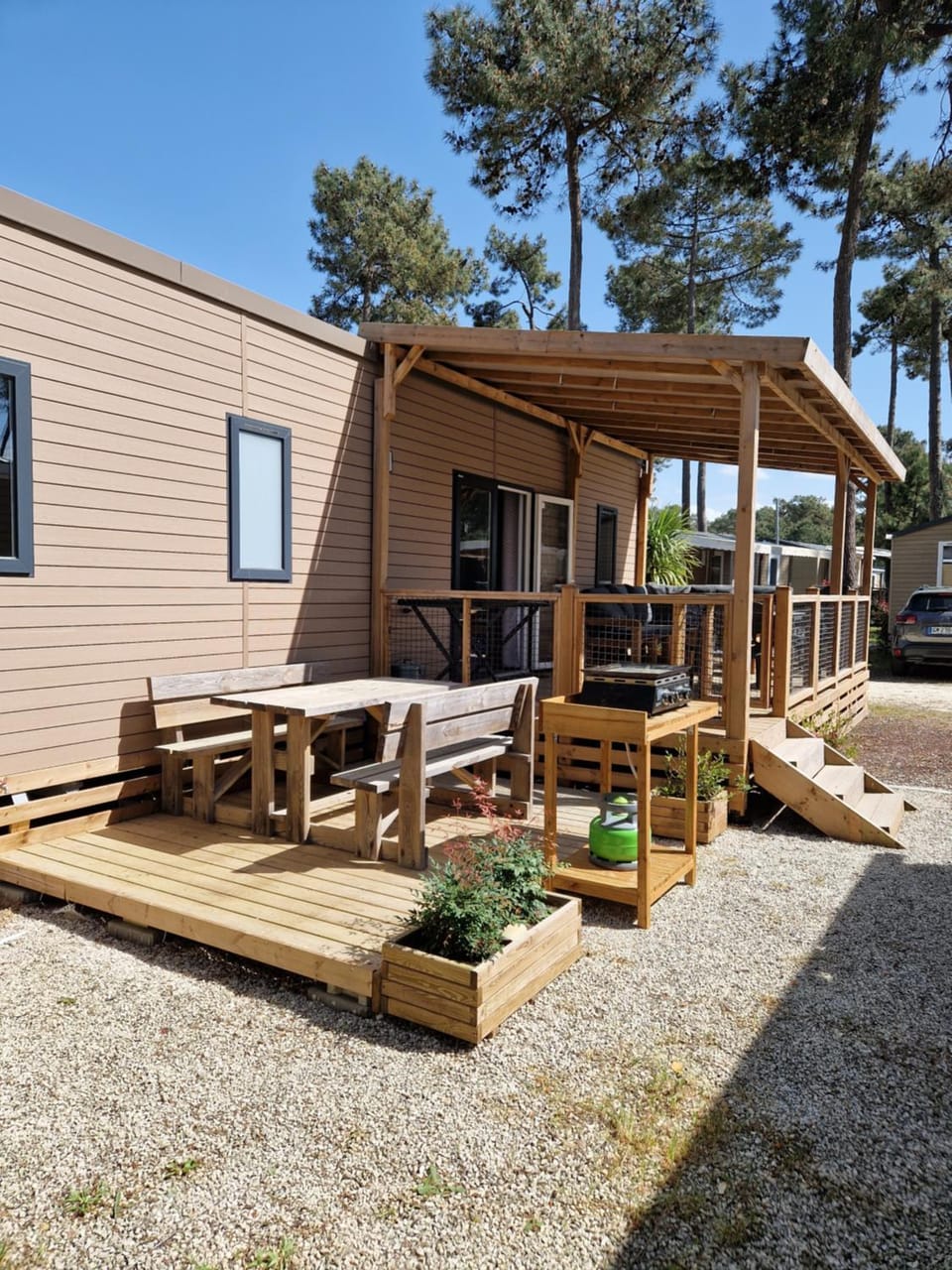 Patio, Summer, BBQ facilities, Meals