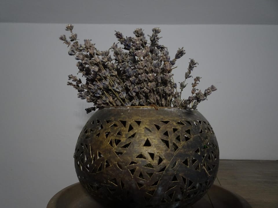 Decorative detail