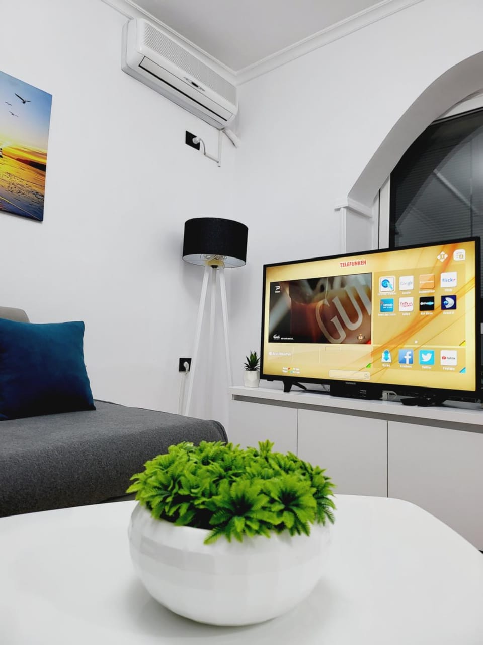 TV and multimedia, Living room