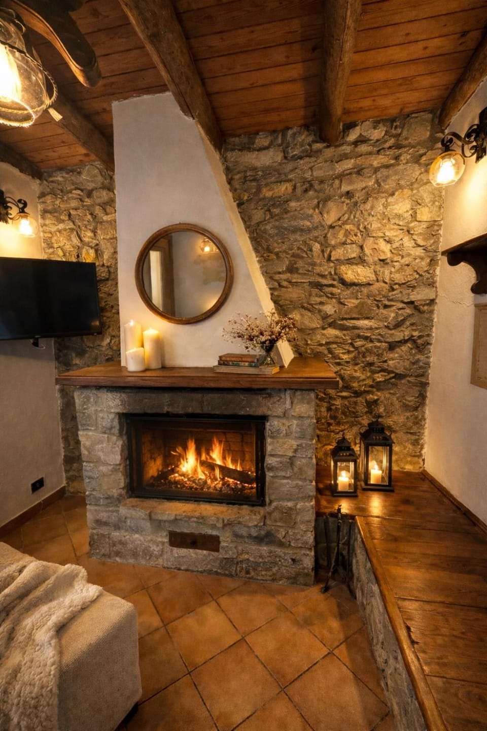 Living room, fireplace