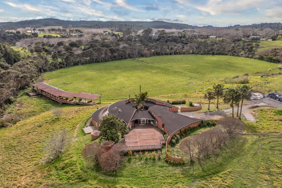 Cozy Family Life Style Villa Villa in Auckland