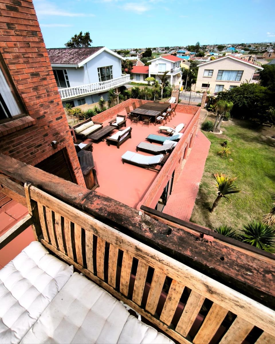Property building, Patio, Day, Evening entertainment, Sea view