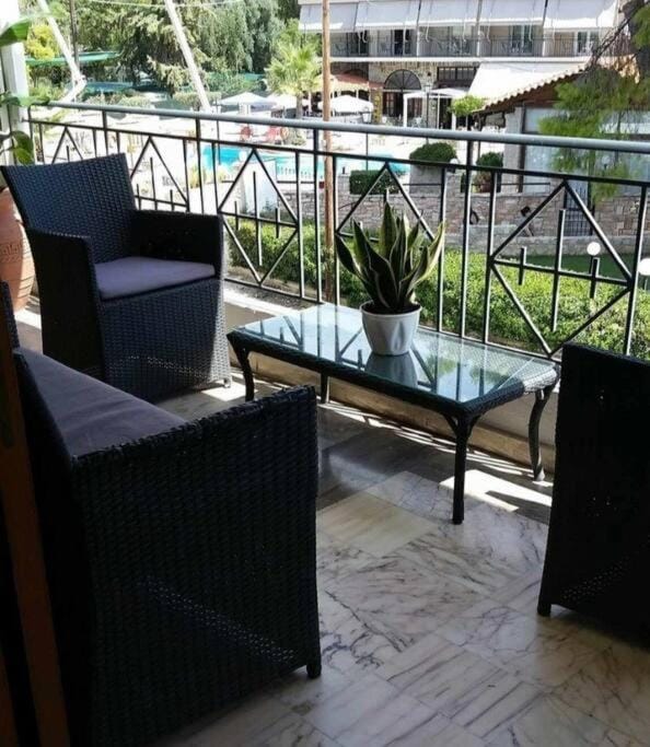 Patio, View (from property/room), Balcony/Terrace