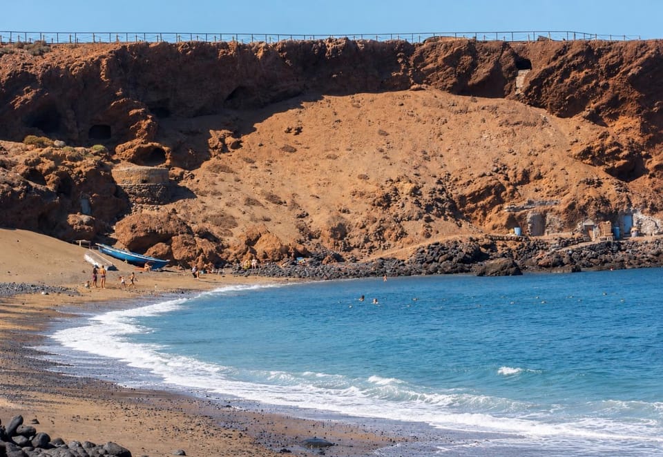 Mara 1 Playa del Burrero junto al mar wifi gratis By Canarias Prime Homes Apartment in Gran Canaria