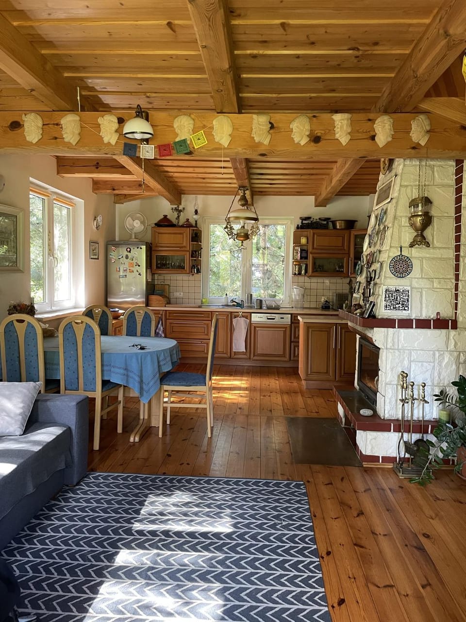 Kitchen or kitchenette, Living room, Dining area, Communal kitchen, kitchen
