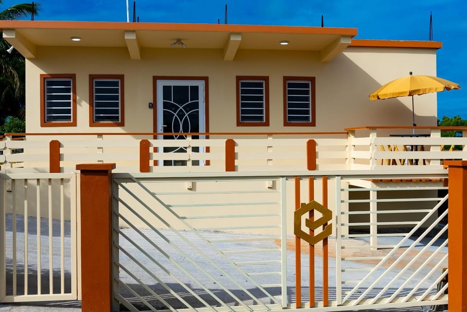 Property building, Balcony/Terrace