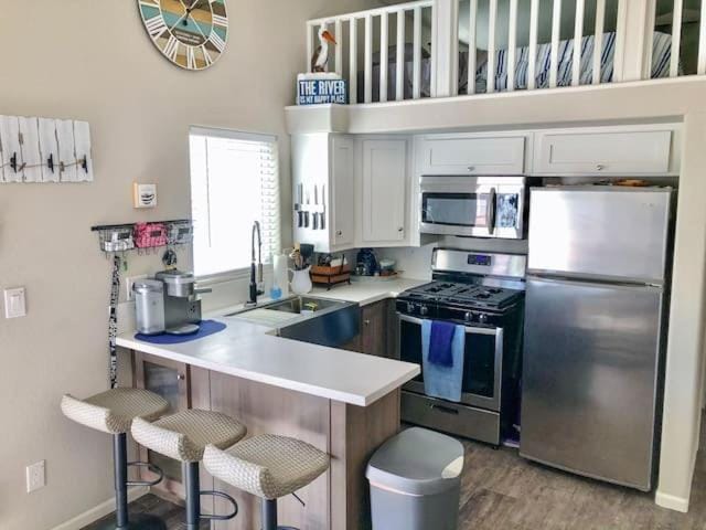 Dock Holiday! Waterfront cottage with boat ramp! House in Southern California