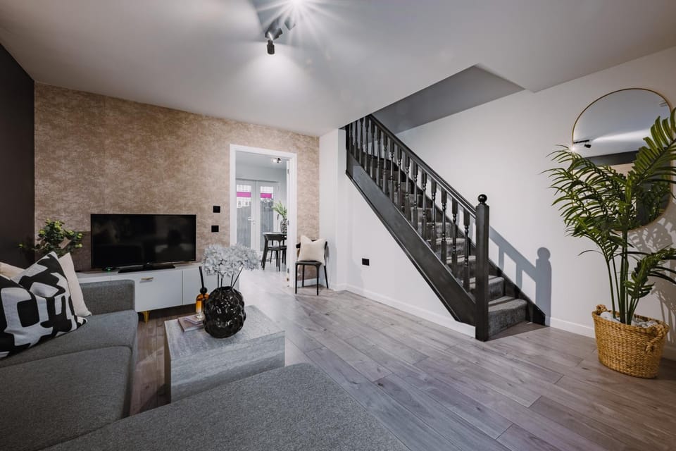 SleepLuxury ApartHOUSE House in Glasgow