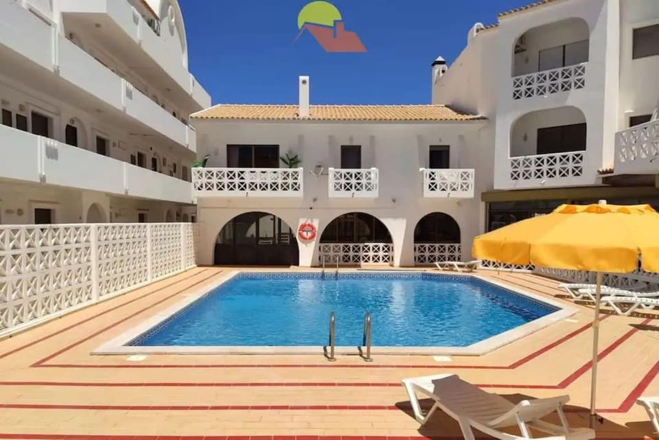 403 - Oura - 2 bedroom- Sea View Apartment in Albufeira