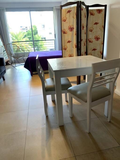 C Excepcional Estudio en Palermo Hollywood 300Mb speed Apartment in Buenos Aires