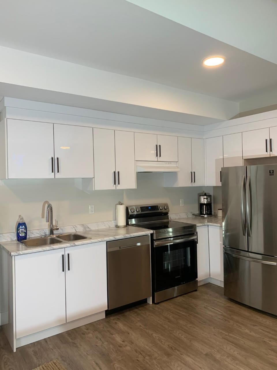 Kitchen or kitchenette, dishwasher, minibar, pet friendly, stove, toaster