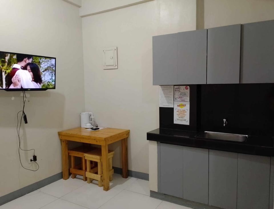 P3K Suites Budget Hotel Apartment hotel in Makati