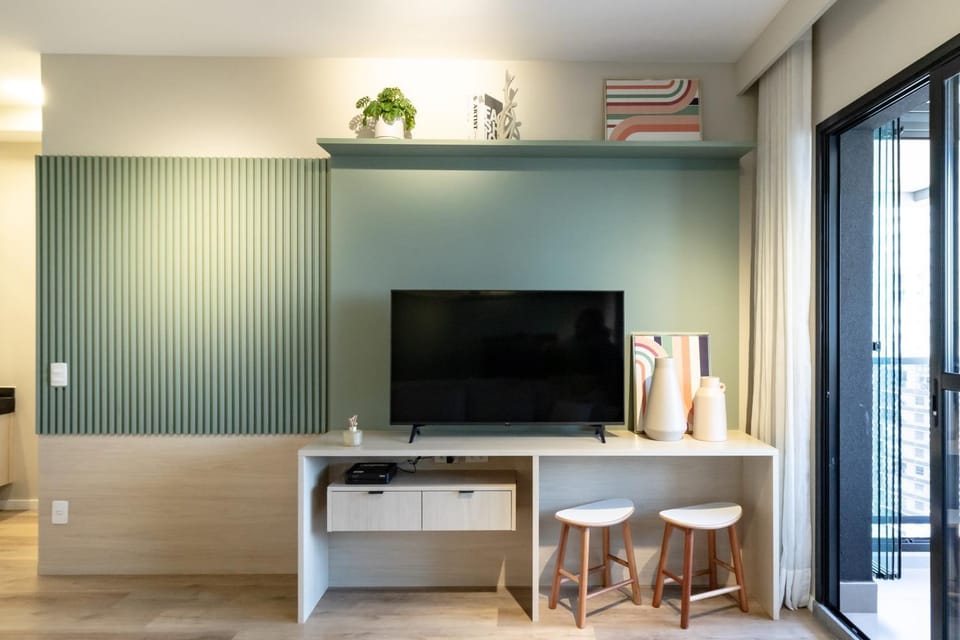Charme Pinheiros e Jardins com piscina, cama queen Apartment in Sao Paulo City