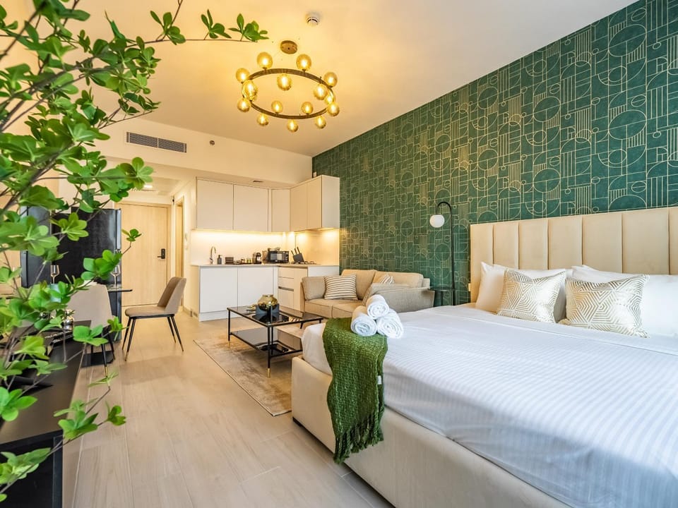 Bed, Living room