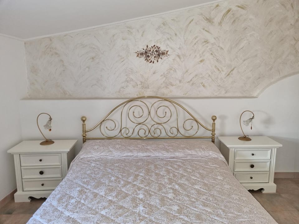 Saracen House Apartment in San Giovanni Rotondo