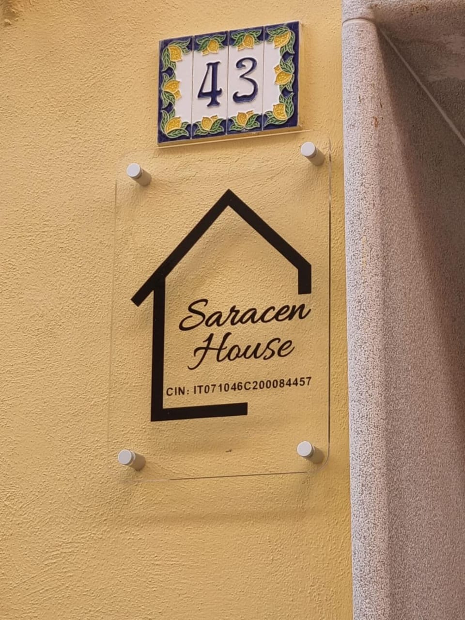 Property building, Property logo or sign, Logo/Certificate/Sign, Certificate/Award