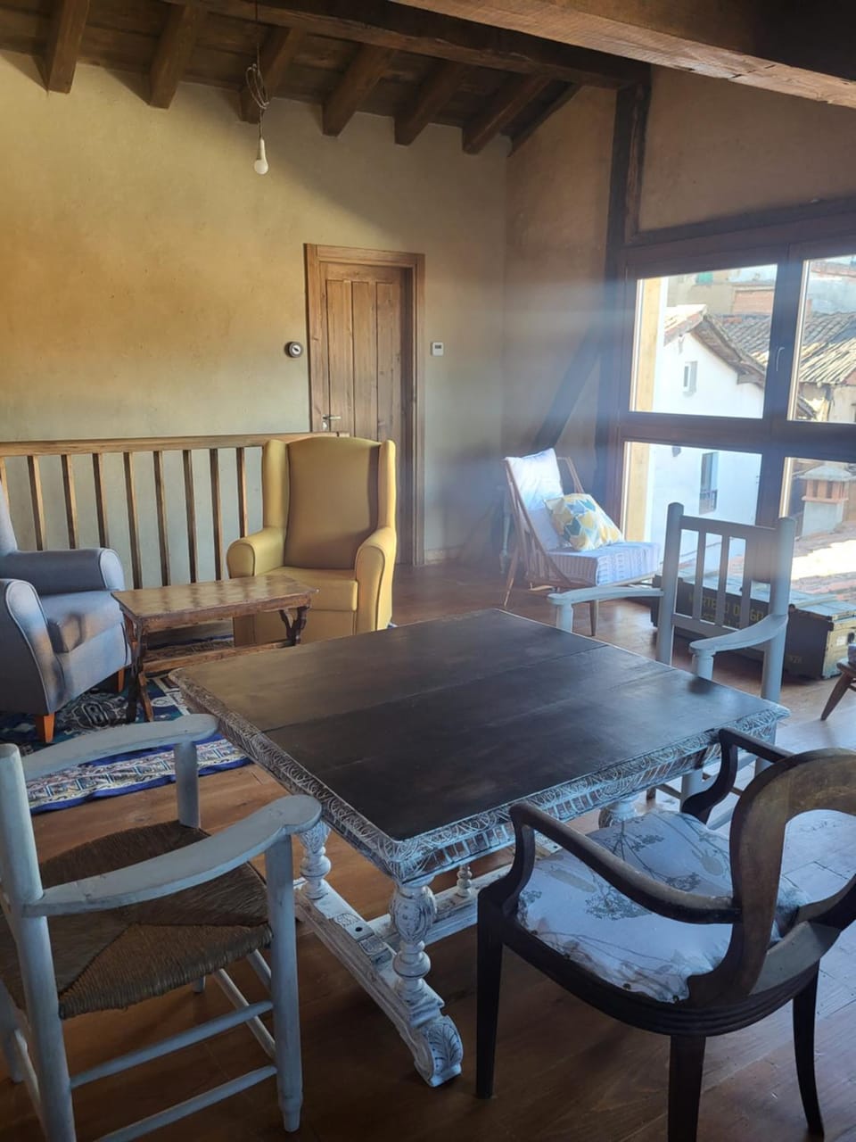 Seating area