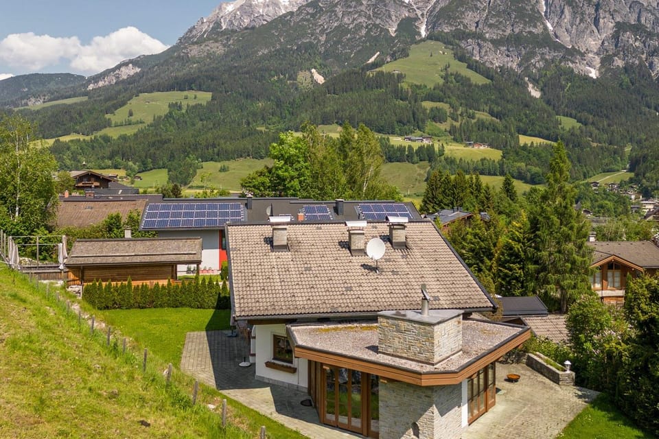 Property building, Natural landscape, Mountain view