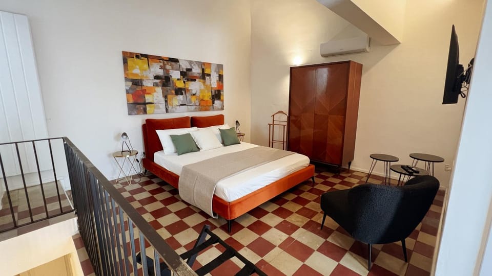Bed, Bedroom, wardrobe
