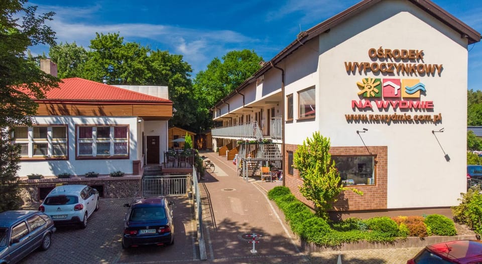 Property building, Property logo or sign, Logo/Certificate/Sign, Parking