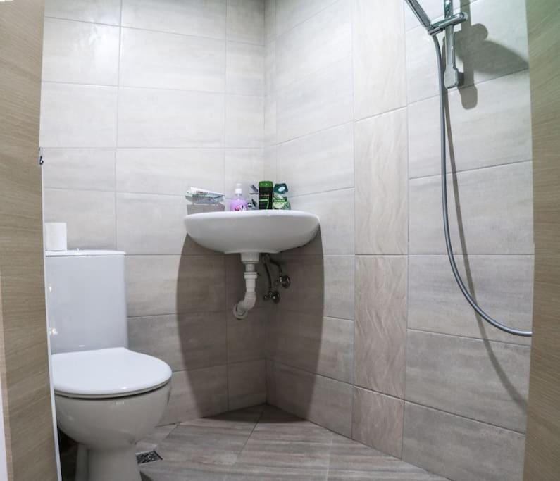 The Bay View - Your Room Apartment in Varna