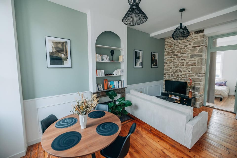 Library, TV and multimedia, Living room