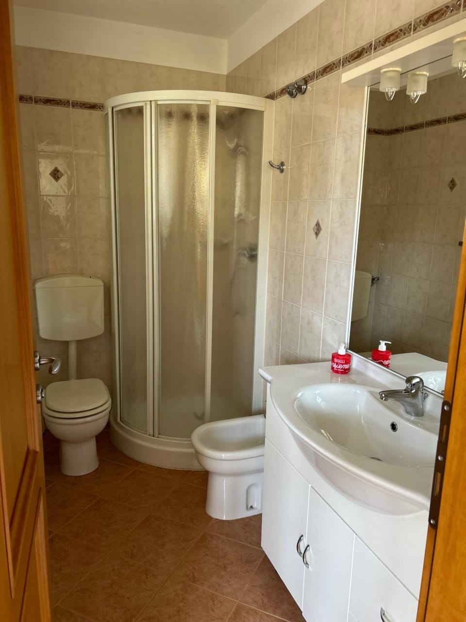 Shower, Toilet, bidet