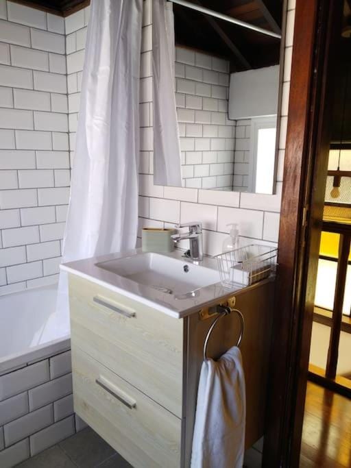 Bathroom, Bath