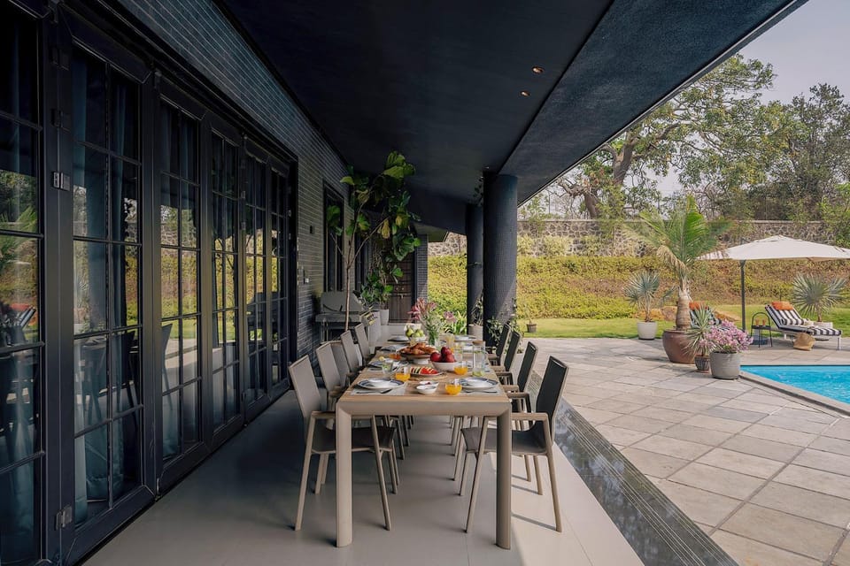 Garden, Food and drinks, Dining area, Garden view, Pool view, Swimming pool, Breakfast