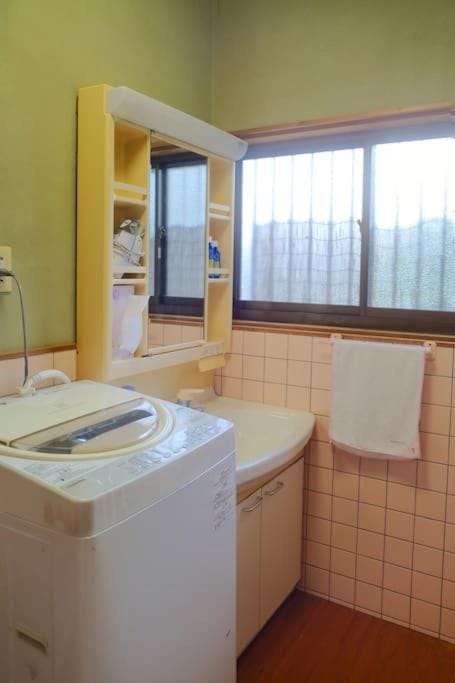 四万十川傍にある日本家屋まるごと「貸切宿　ほとり」 Villa in Japan