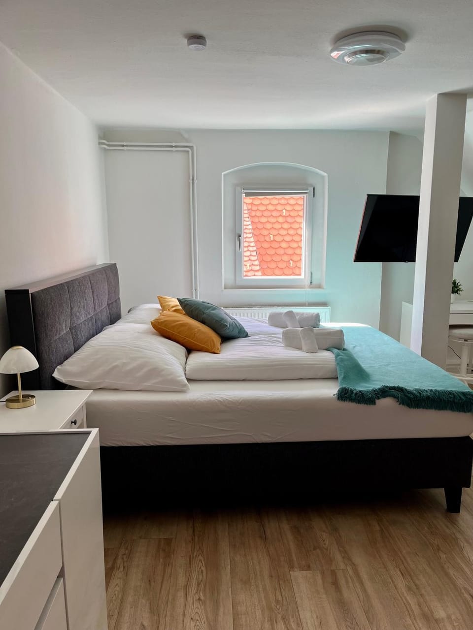 Bed, Bedroom
