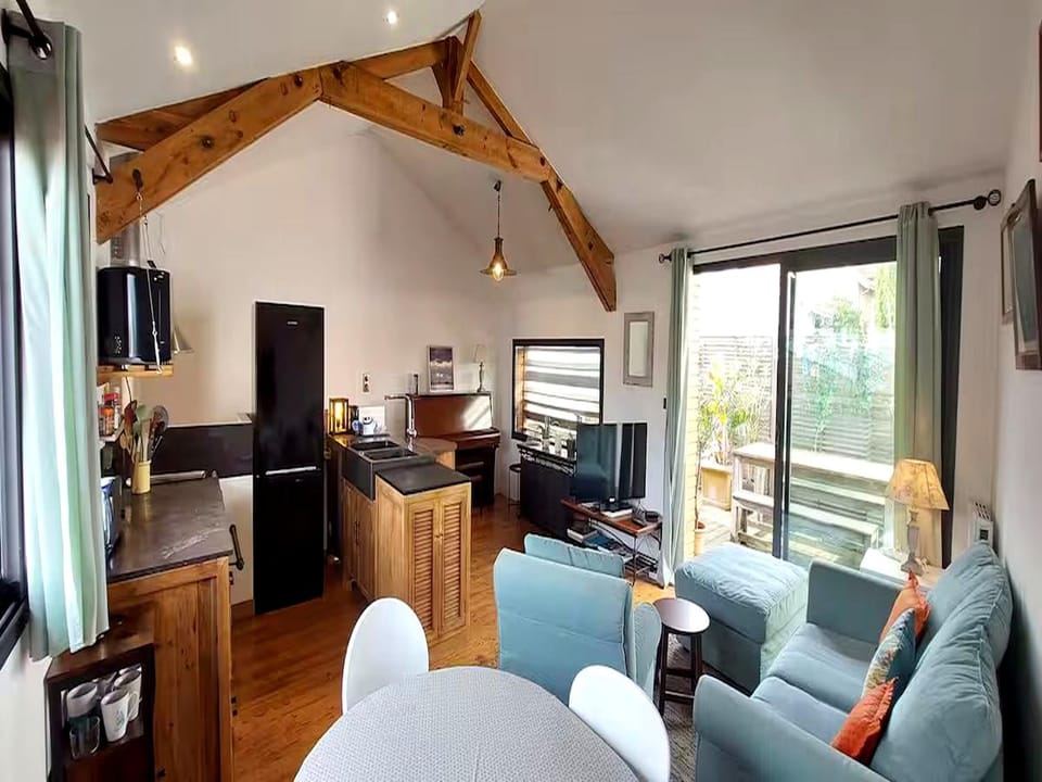 Charmante maison-chalet, vélos et jacuzzi House in Arcachon