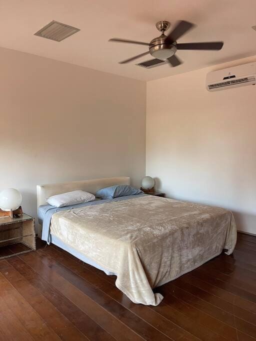 Casa 30m da PRAIA de Pernambuco House in State of São Paulo