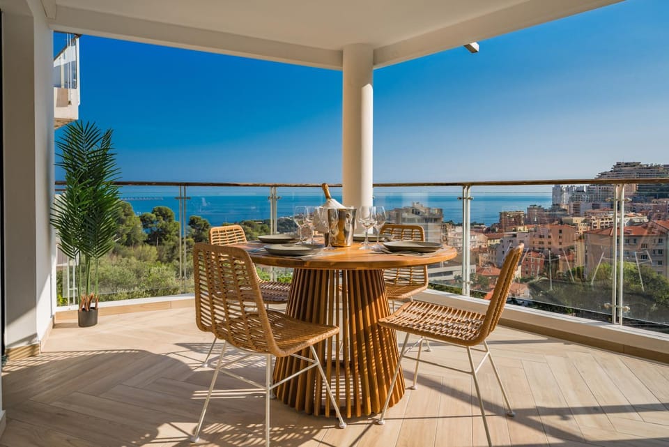 Day, Natural landscape, Balcony/Terrace, Sea view