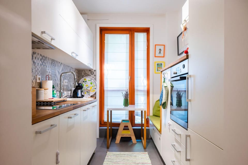 Kitchen or kitchenette, dishwasher, pet friendly, stove