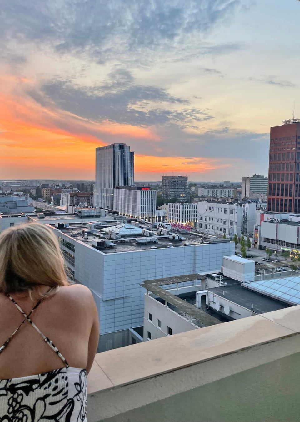 View (from property/room), City view, City view, Landmark view, Landmark view, Street view, Street view, Quiet street view